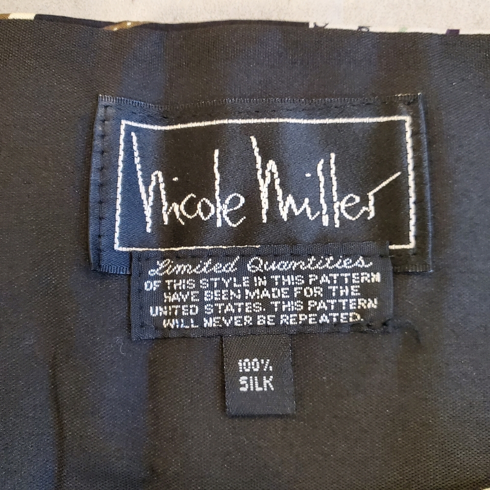 Nicole Miller Silk Tuxedo Cummerbund - Picture 7 of 7